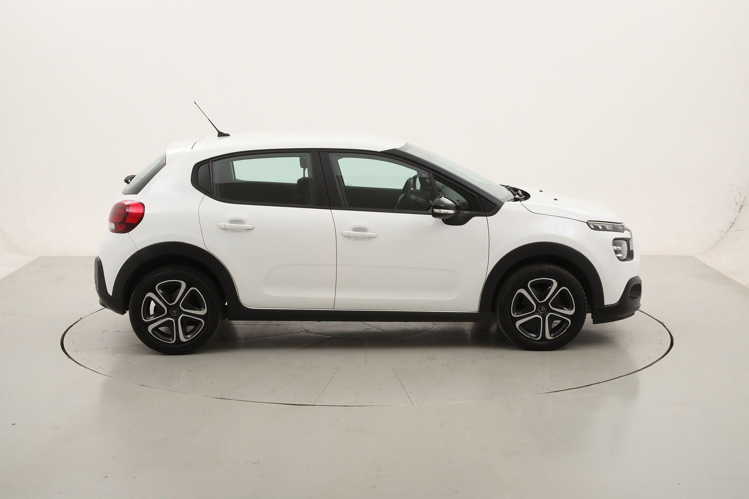 Citroen C3 Feel Pack usata del 2022 con 64.810 km