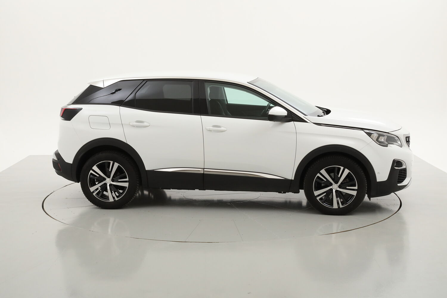 Peugeot 3008 Allure EAT8 usata del 2019 con 94.009 km