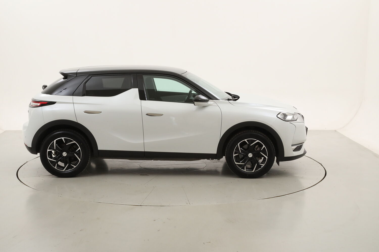DS DS 3 Crossback E-Tense So Chic usata del 2021 con 62.399 km
