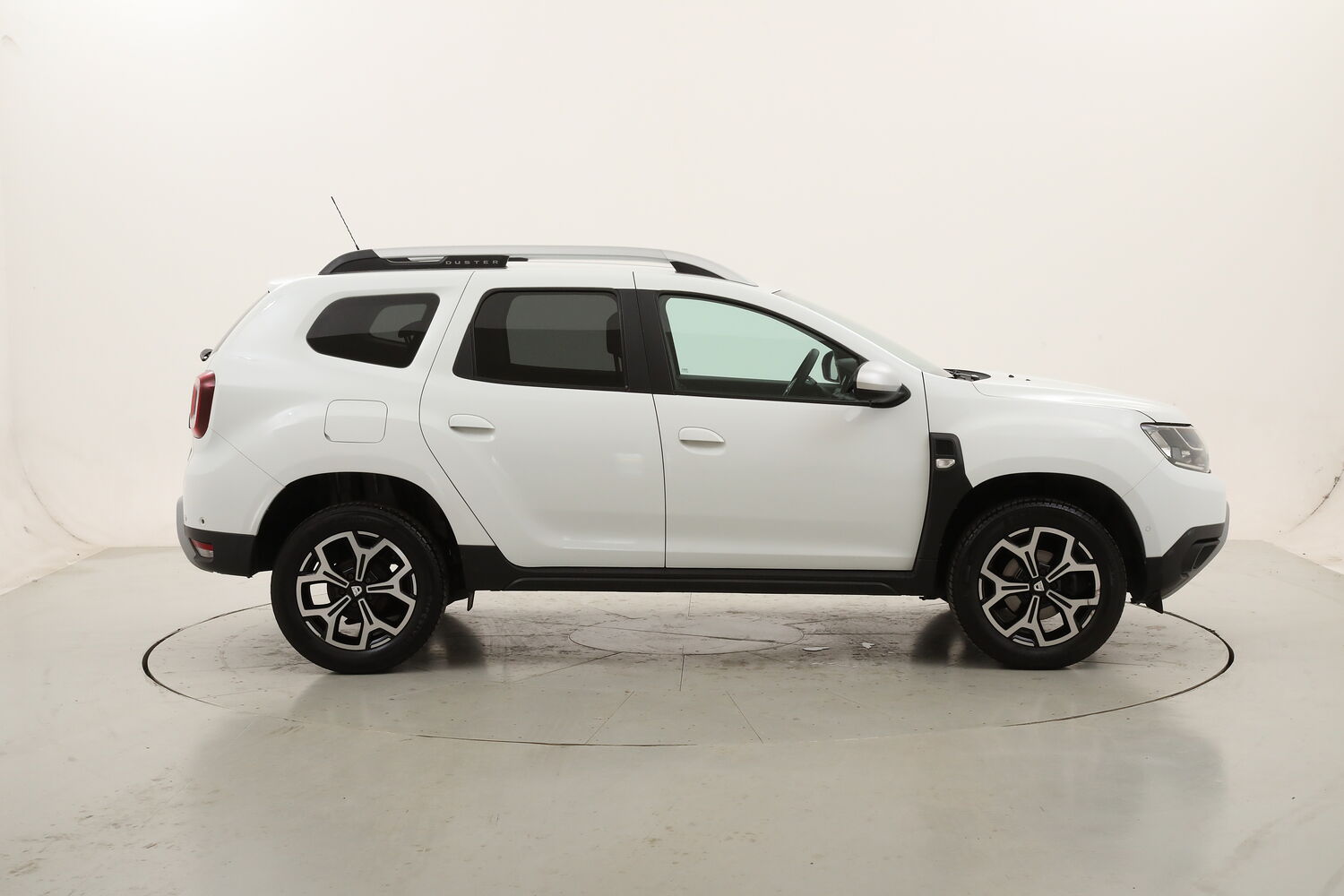 Dacia Duster ECO-G Prestige usata del 2020 con 117.108 km