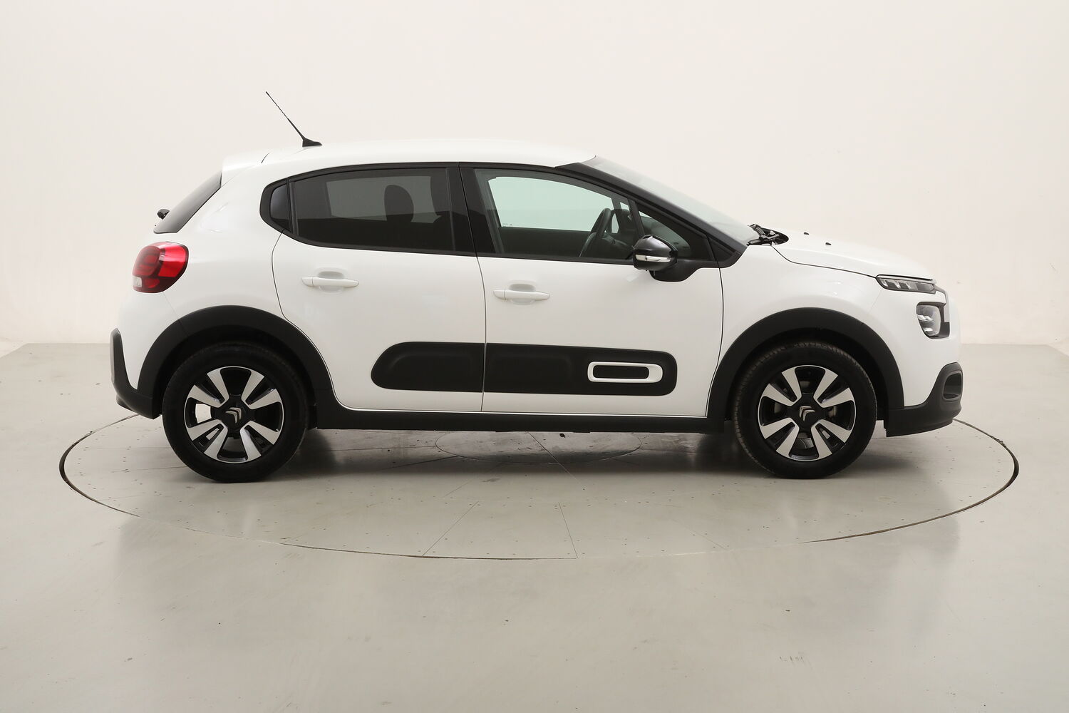 Citroen C3 Max usata del 2023 con 16.582 km
