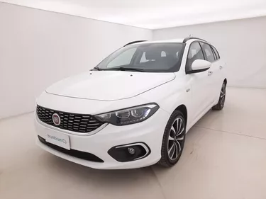 Fiat Tipo SW Lounge 1.6 Diesel 120CV Manuale Visione frontale