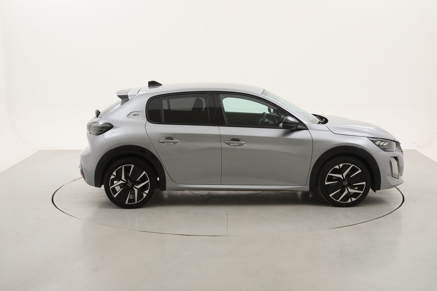 Peugeot 208 GT usata del 2024 con 19.804 km