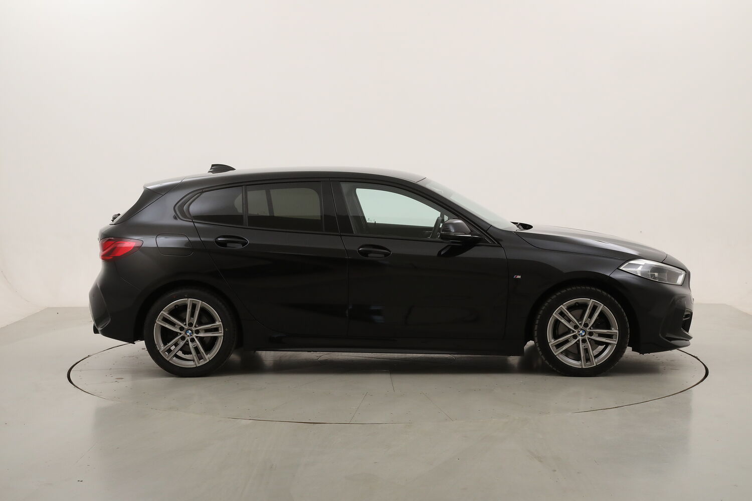 BMW Serie 1 118d Msport Auto usata del 2020 con 136.160 km