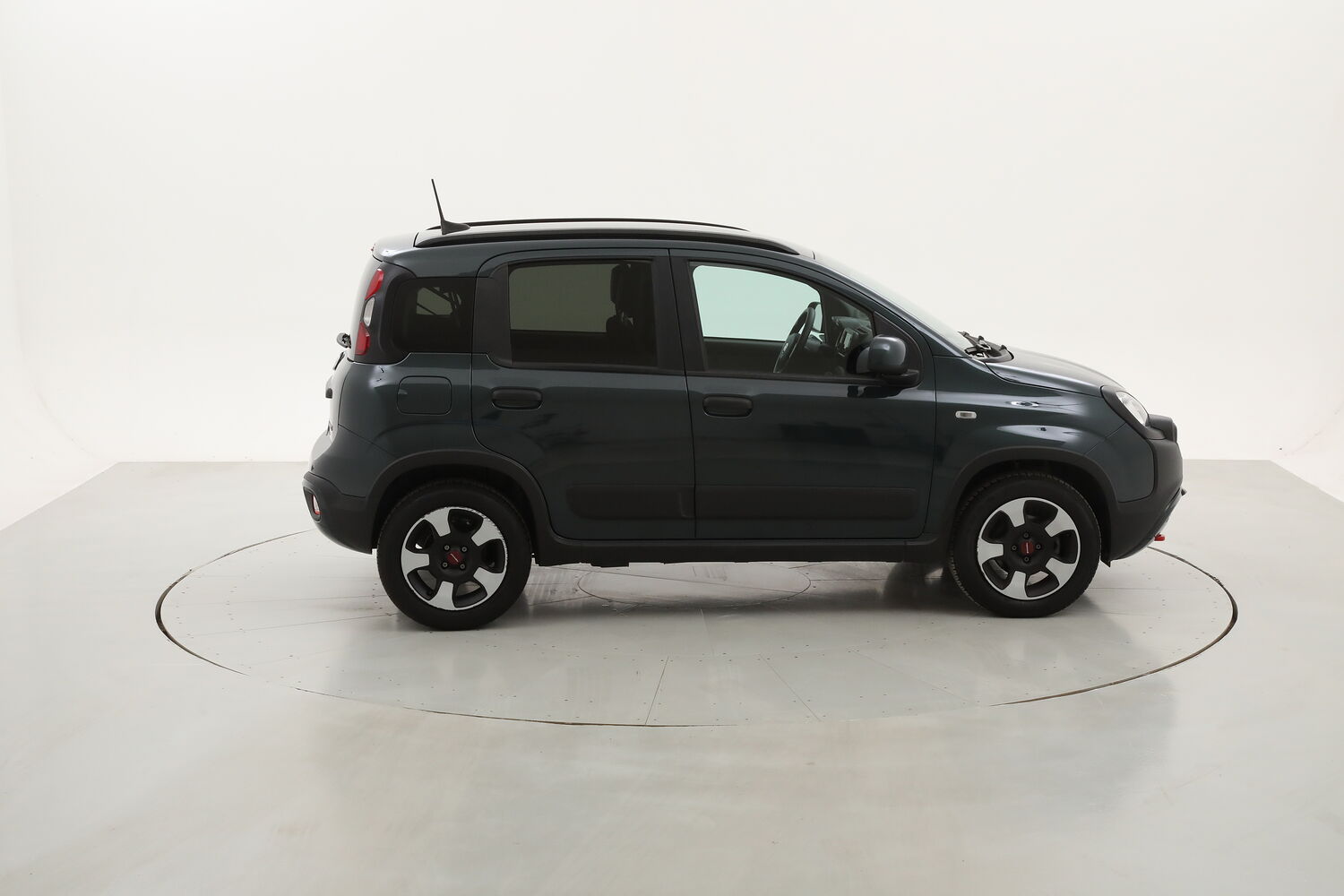 Fiat Panda Hybrid Cross usata del 2024 con 15.065 km