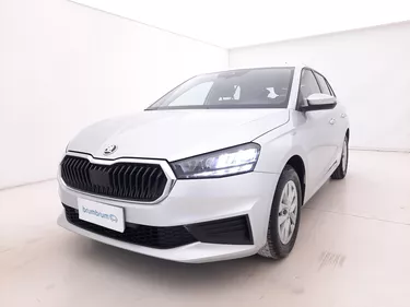 Skoda Fabia Ambition 1.0 Benzina 80CV Manuale Visione frontale