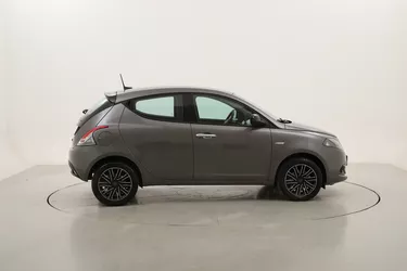 Lancia Ypsilon Hybrid Gold 1.0 Mild Hybrid 70CV Manuale Lancia Ypsilon Hybrid Gold 1.0 Mild Hybrid 70CV Manuale