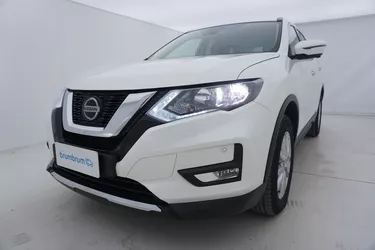 Nissan X-Trail Business 4WD X-Tronic  1.8 Diesel 150CV Automatico Visione frontale