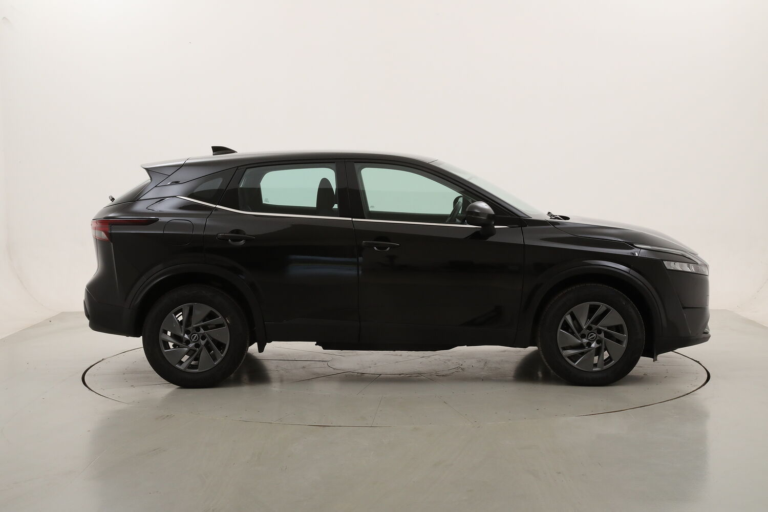 Nissan Qashqai Business usata del 2023 con 95.046 km