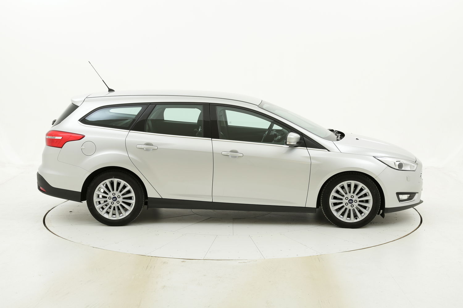 Ford Focus SW Titanium X Powershift usata del 2016 con 113.205 km