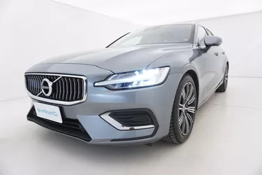 Volvo V60 D3 Geartronic Inscription 2.0 Diesel 150CV Automatico Visione frontale