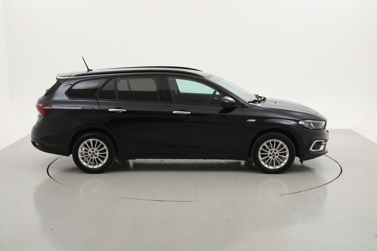 Fiat Tipo SW Life usata del 2022 con 48.478 km