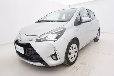 Toyota Yaris Hybrid Business 1.5 Full Hybrid 101CV Automatico Visione frontale