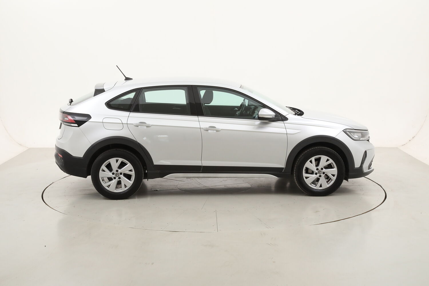 Volkswagen Taigo Life usata del 2023 con 71.307 km