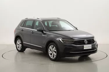 Volkswagen Tiguan Life DSG 2.0 Diesel 150CV Automatico Volkswagen Tiguan Life DSG 2.0 Diesel 150CV Automatico