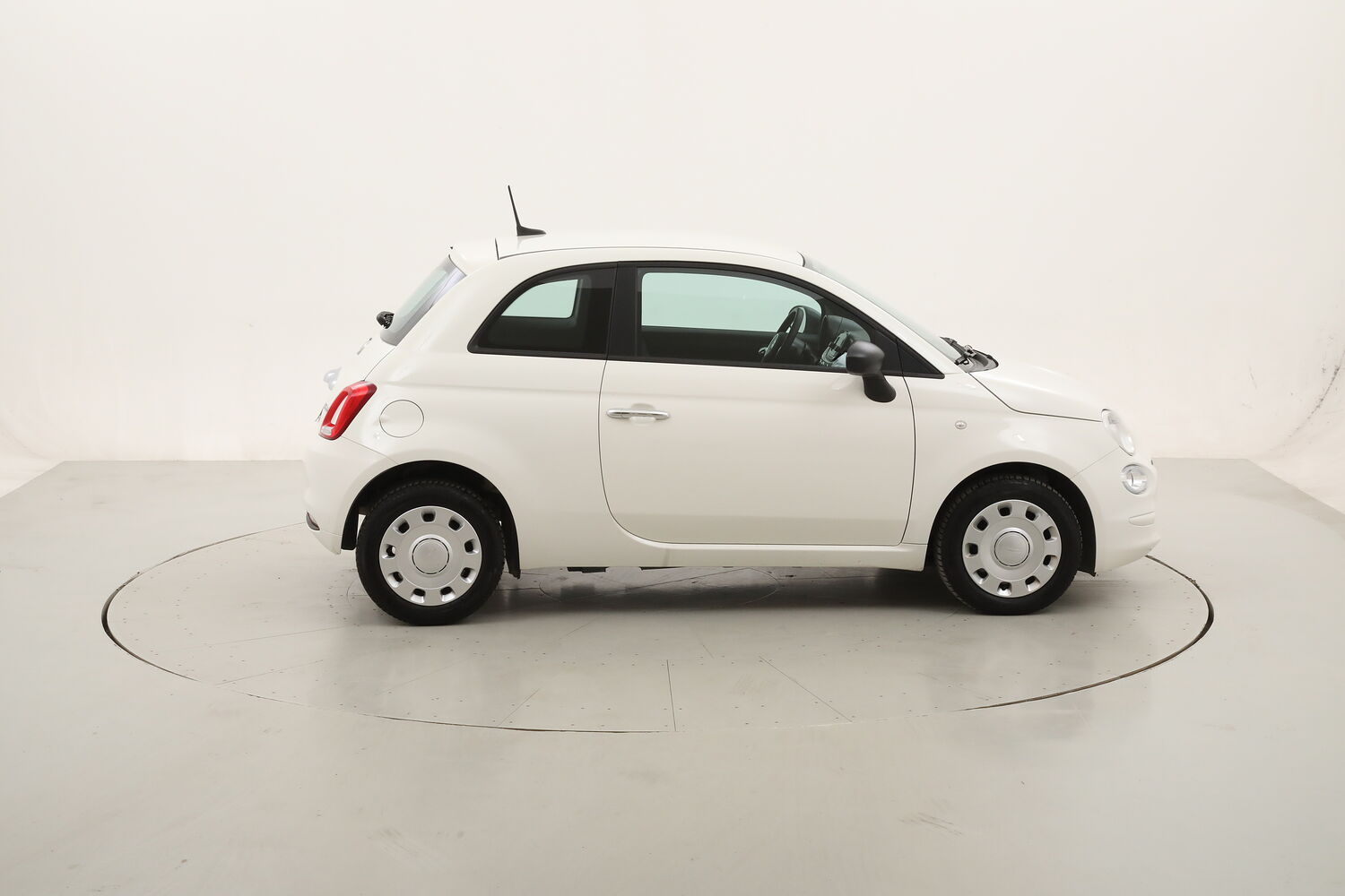 Fiat 500 Hybrid Cult usata del 2022 con 85.316 km