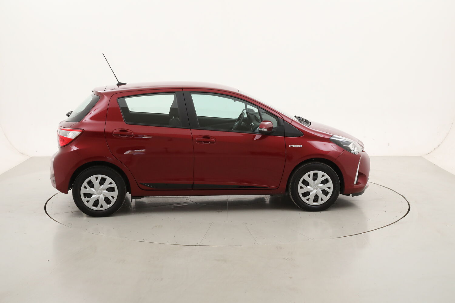 Toyota Yaris Hybrid Active usata del 2020 con 46.375 km