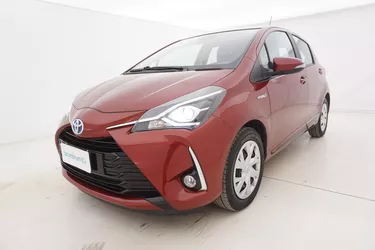 Toyota Yaris Hybrid Active 1.5 Full Hybrid 101CV Automatico Visione frontale