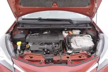 Toyota Yaris Hybrid Active 1.5 Full Hybrid 101CV Automatico Vano motore