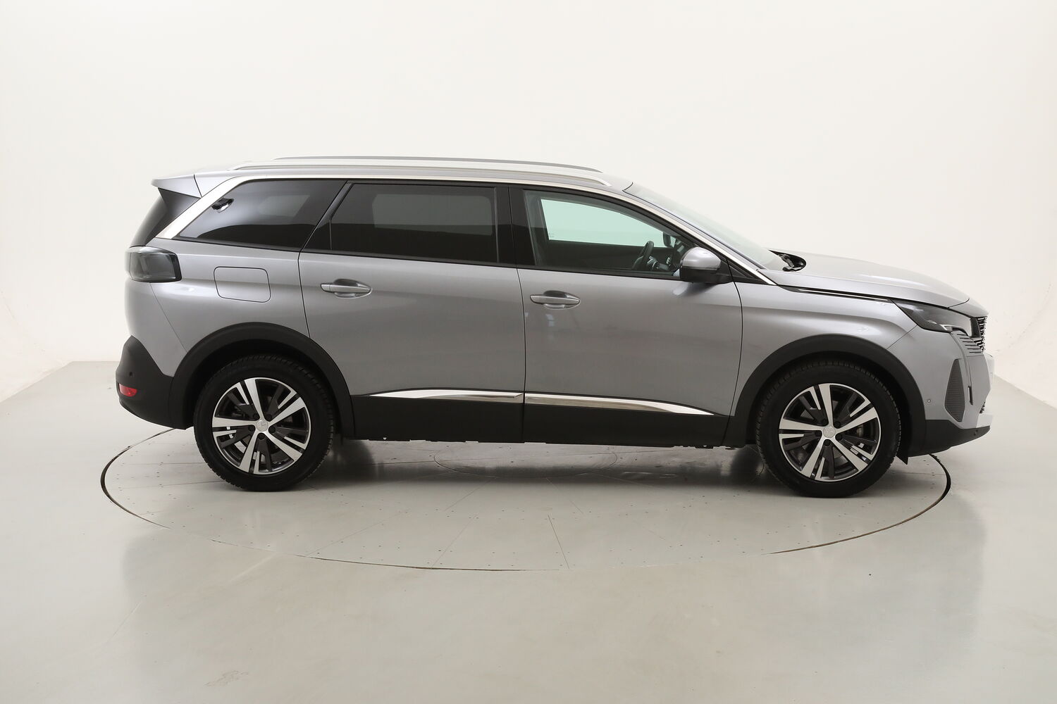 Peugeot 5008 Allure Pack EAT8 - 7 posti usata del 2021 con 108.668 km