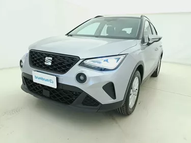 Seat Arona Style DSG 1.0 Benzina 110CV Automatico Visione frontale