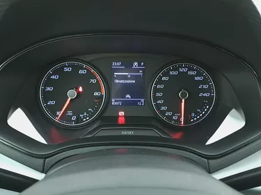 Seat Arona Style DSG 1.0 Benzina 110CV Automatico Interni