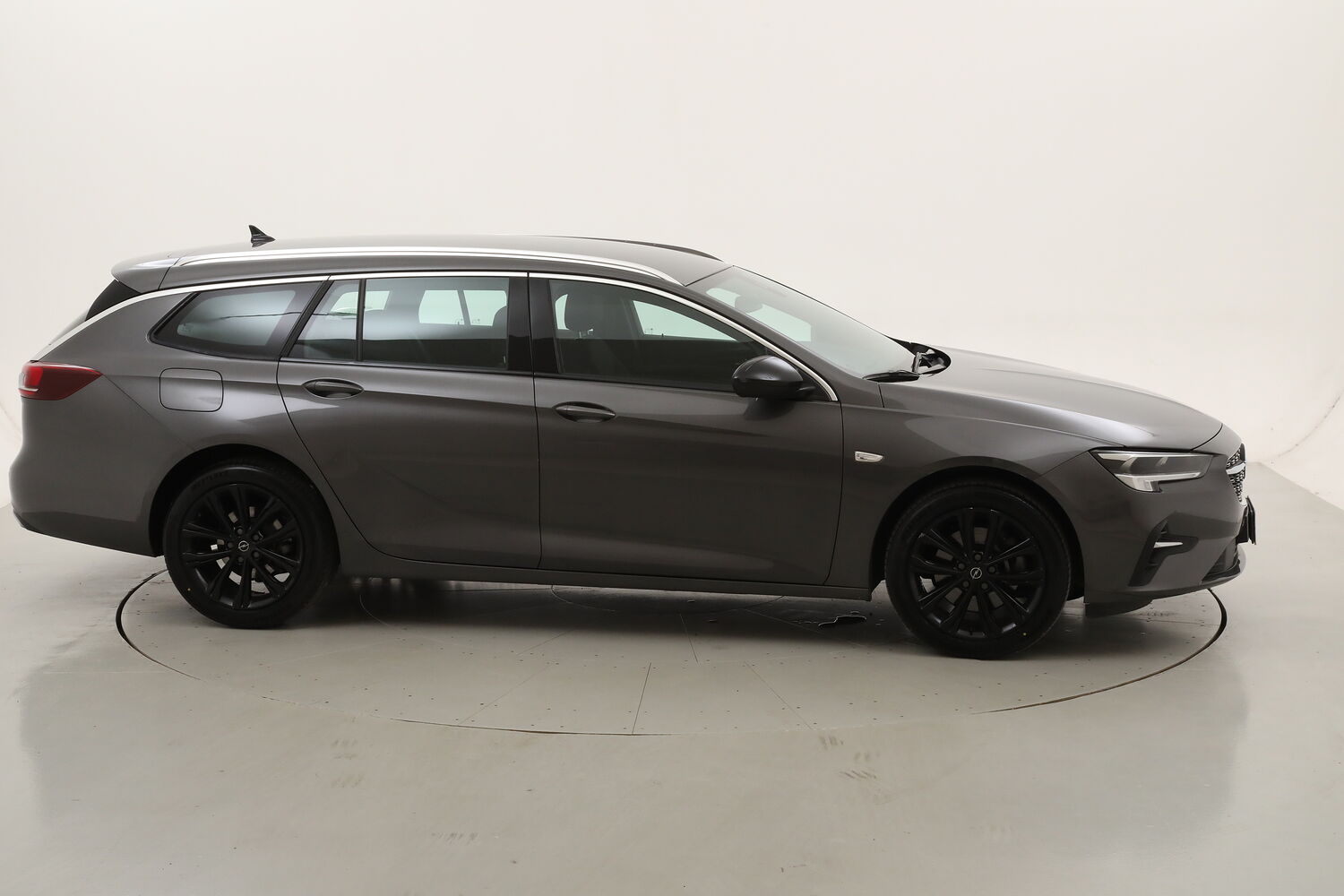 Opel Insignia ST Business AT8 usata del 2022 con 86.582 km
