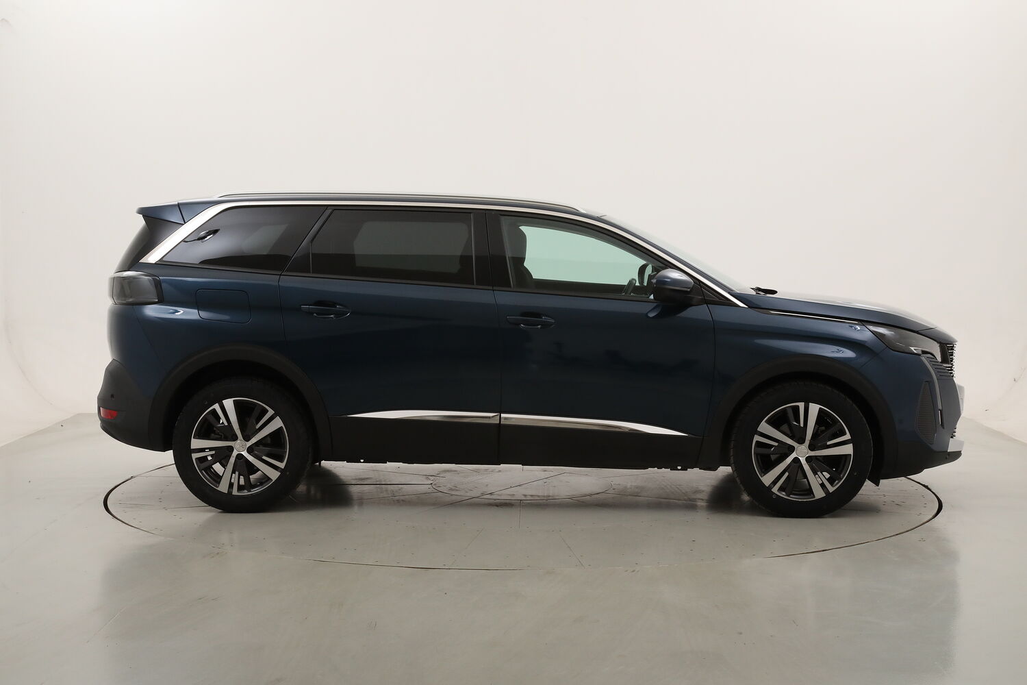 Peugeot 5008 Allure Pack - 7 posti usata del 2021 con 121.718 km