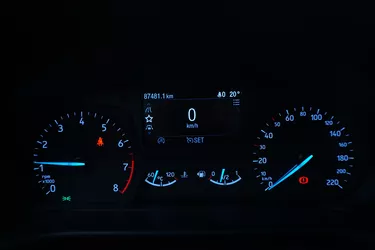 Ford Fiesta Hybrid Business 1.0 Mild Hybrid 125CV Manuale Interni