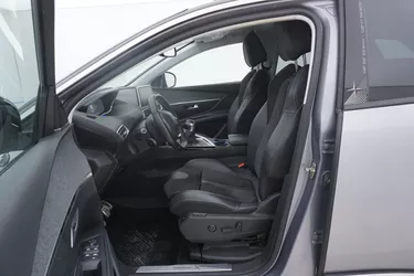 Peugeot 3008 Crossway 1.5 Diesel 131CV Manuale Sedili