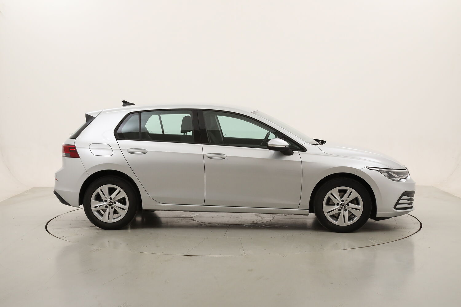 Volkswagen Golf Life DSG usata del 2022 con 108.734 km