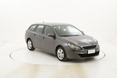Peugeot 308 SW Active usata del 2017 con 70.864 km