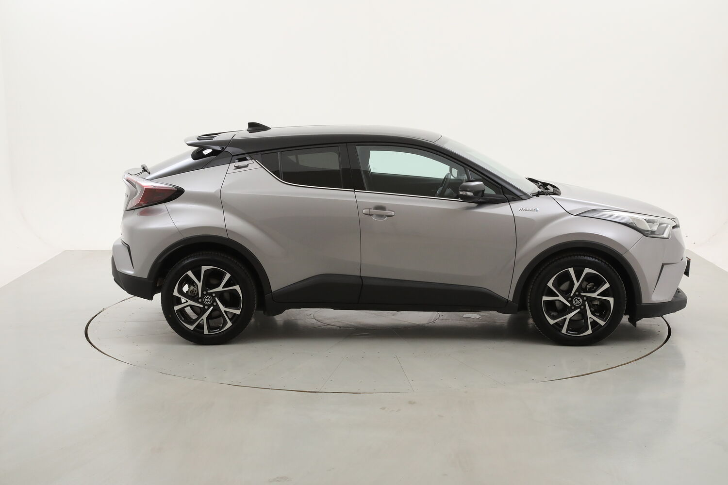 Toyota C-HR Hybrid Trend usata del 2019 con 26.923 km