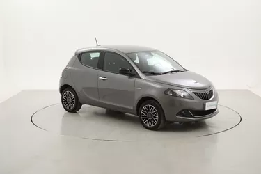 Lancia Ypsilon Hybrid Platino 1.0 Mild Hybrid 70CV Manuale Lancia Ypsilon Hybrid Platino 1.0 Mild Hybrid 70CV Manuale