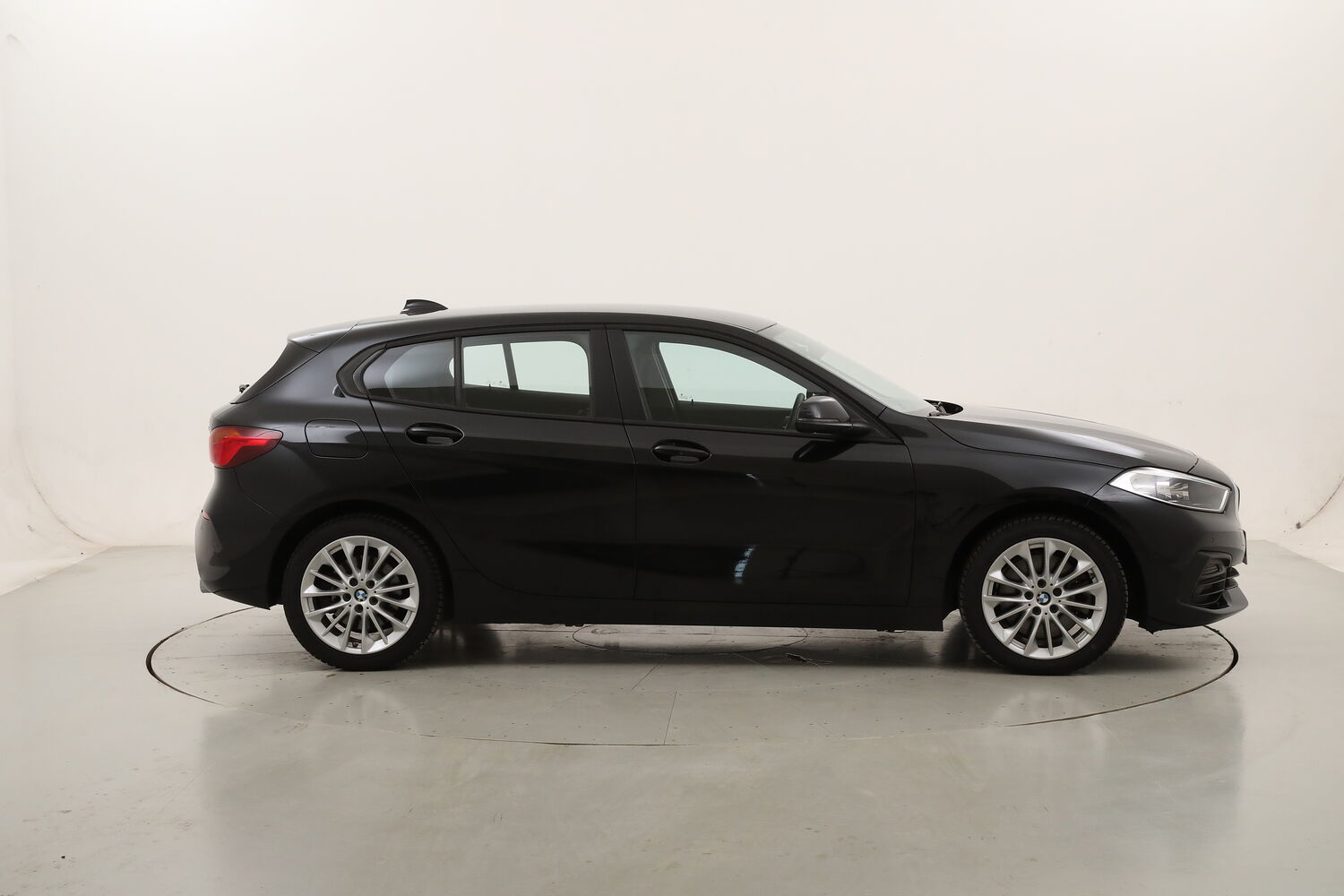BMW Serie 1 120d Business Advantage usata del 2022 con 135.283 km