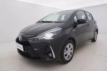 Toyota Yaris Hybrid Active 1.5 Full Hybrid 101CV Automatico Visione frontale