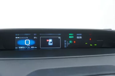 Toyota Prius Hybrid Lounge AWD-I 1.8 Full Hybrid 122CV Automatico Interni