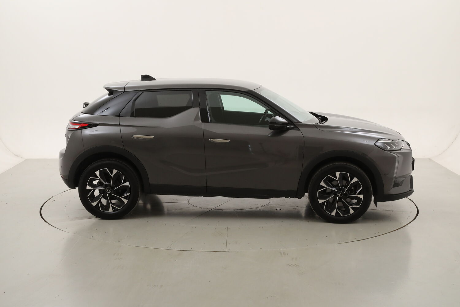 DS DS 3 Opera usata del 2024 con 21.456 km
