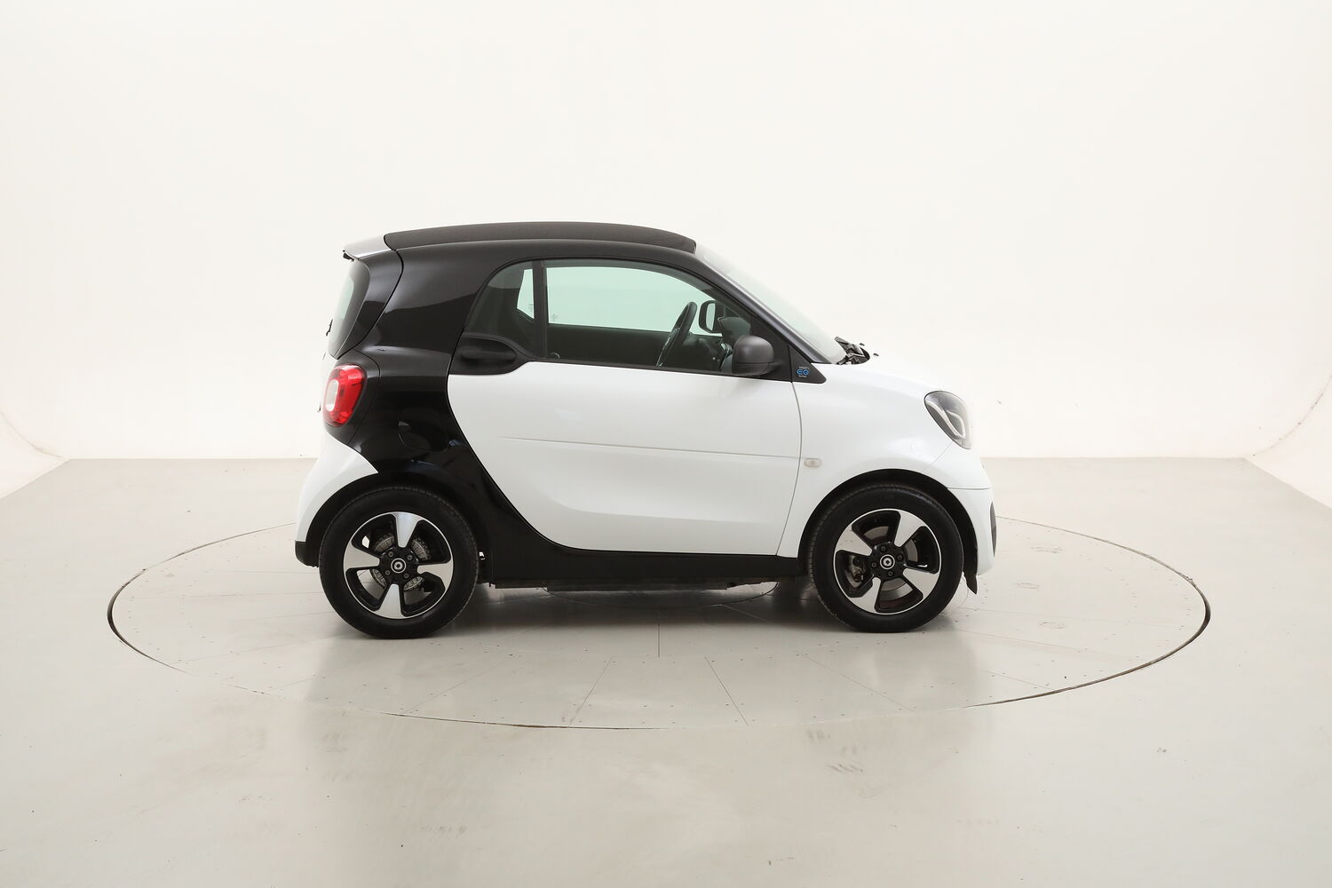 Smart Fortwo EQ Passion usata del 2022 con 12.003 km