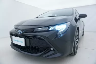 Toyota Corolla Hybrid MoreBusiness 2.0 Full Hybrid 180CV Automatico Visione frontale