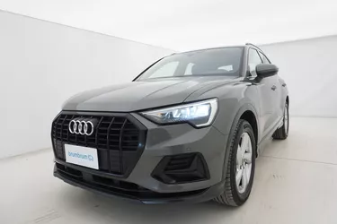 Audi Q3 35 TDI S tronic 2.0 Diesel 150CV Automatico Visione frontale