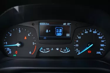 Ford Fiesta Connect 1.5 Diesel 86CV Manuale Interni
