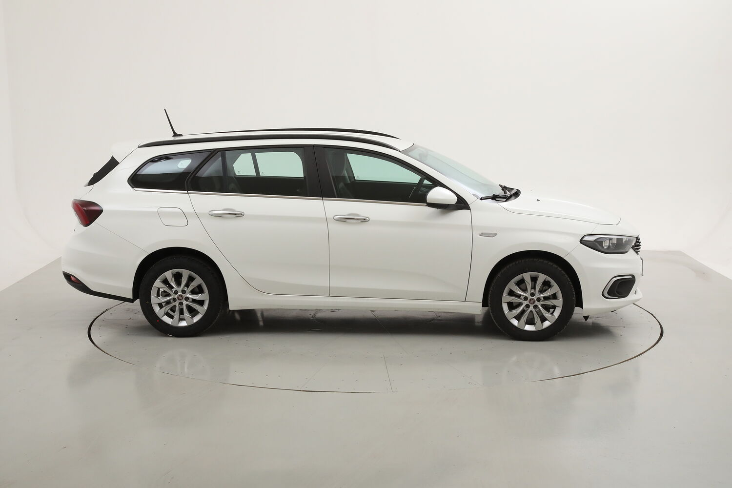 Fiat Tipo SW Business usata del 2020 con 104.067 km