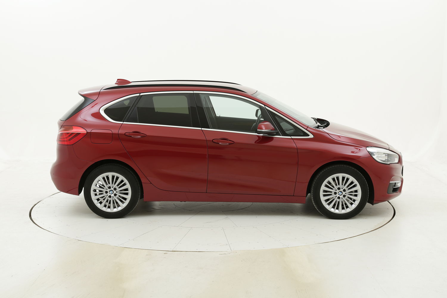 BMW Serie 2 Active Tourer 218d Active Tourer Luxury usata del 2016 con 48.017 km