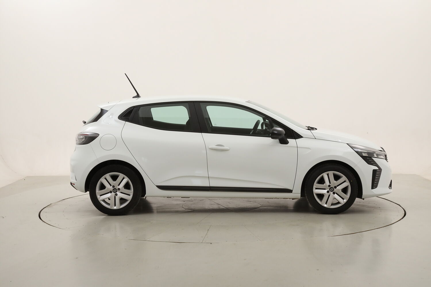 Renault Clio Evolution usata del 2025 con 37.398 km