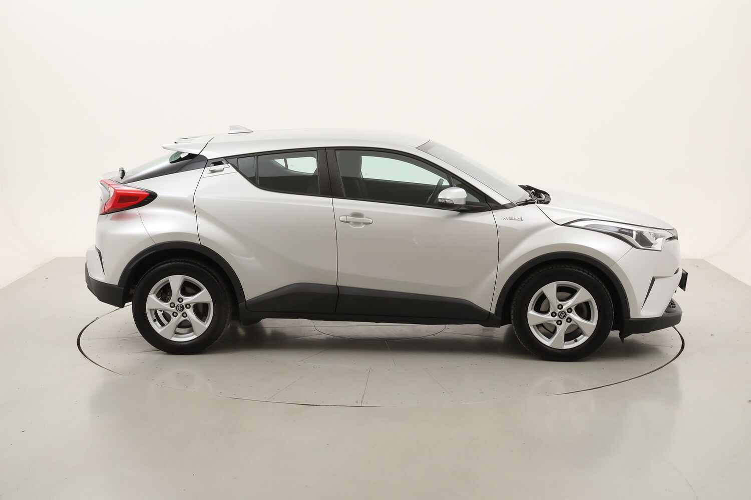 Toyota C-HR Hybrid Business usata del 2019 con 93.866 km