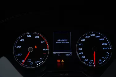 Seat Ibiza Style 1.0 Benzina 95CV Manuale Interni