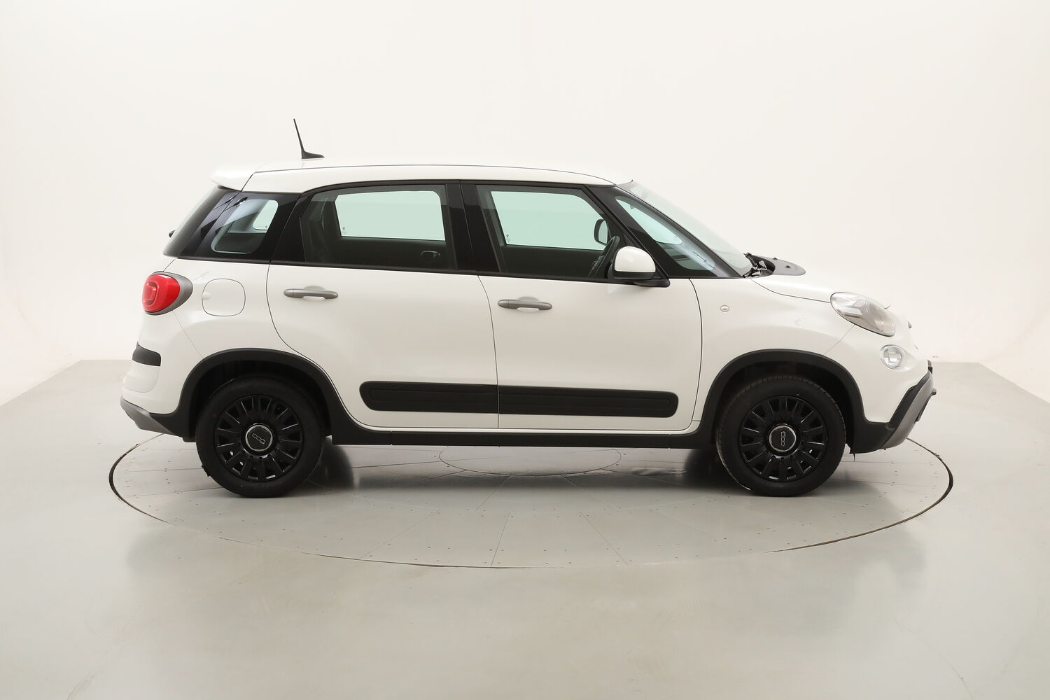 Fiat 500L Connect usata del 2022 con 92.071 km