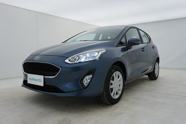 Ford Fiesta Da un'altra prospettiva Ford Fiesta Da un'altra prospettiva