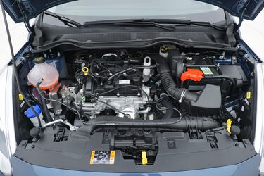 Ford Fiesta Vano motore Ford Fiesta Vano motore